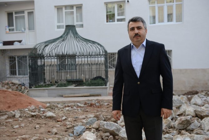 Yıldırım’dan Aşık Yunus’a Vefa