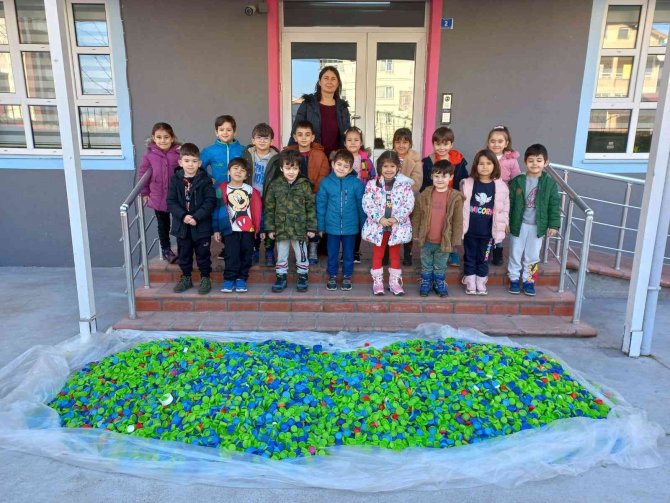 Mavi Kapaklarla Kocaman Mutluluklara Vesile Oldular