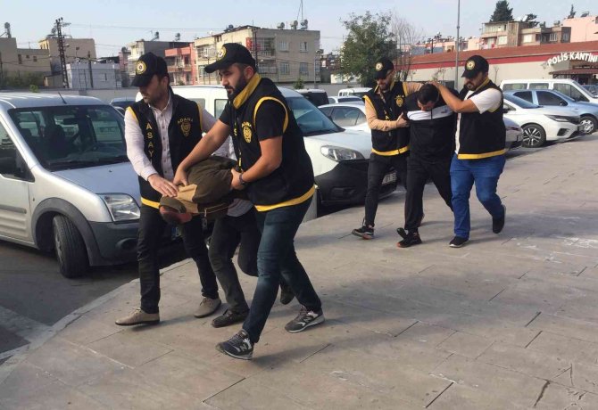 Anavatan Partisi İl Başkanlığını Kundakladığı Öne Sürülen 3 Kişi Yakalandı