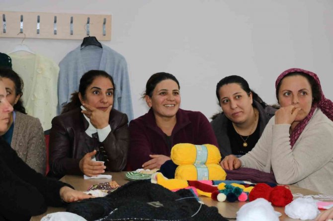 Müdür Aşcı, Tekpınar Köy Yaşam Merkezinde İncelemelerde Bulundu