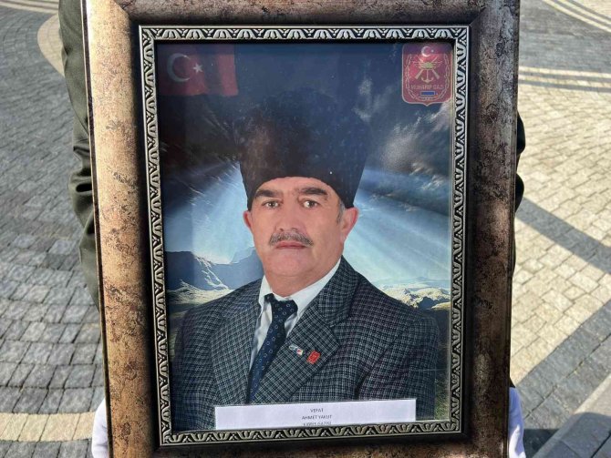 Kıbrıs Gazisi Askeri Törenle Sonsuzluğa Uğurlandı
