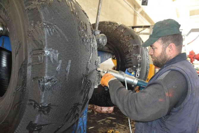 Araç Sürücülerinde Lastik Kaplama Dönemi Başlıyor