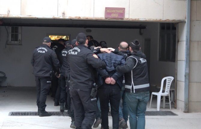 Elazığ’da ’Silindir’ Operasyonu: 22 Şüpheli Adliyeye Sevk Edildi