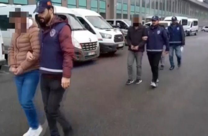 Park Halindeki Araçtan Hırsızlığa Tutuklama
