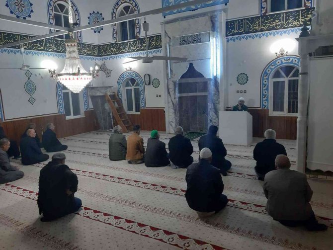 Germencik’te Kahvehane Sohbetleri Devam Ediyor