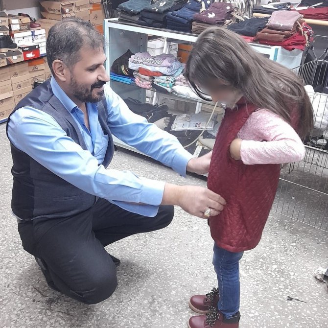 Gönüllüler Mağazası’ndan Küçük Gönülleri Isıtan Kampanya