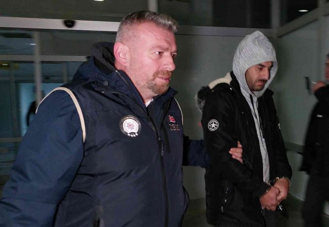 Samsun’da Şafak Vakti Deaş Operasyonu: 4 Yabancı Uyrukluya Gözaltı
