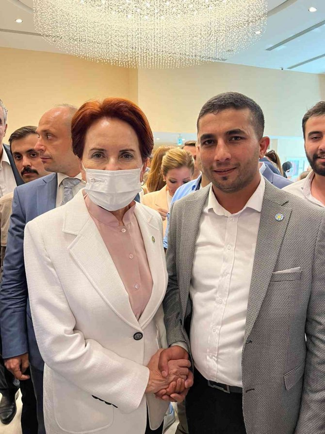 İ̇yi̇ Parti İ̇l Başkan Yardımcısının Otomobili Kundaklandı