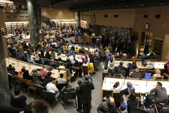 Sosyal Medya Videolarında Ailelere Büyük Sorumluluk Düşüyor