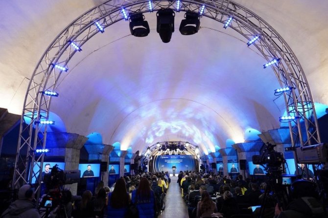 Zelenskiy: "Rus Ordusu Tarafından Atılan Füzelerin Yüzde 62’si Sivilleri Hedef Aldı"