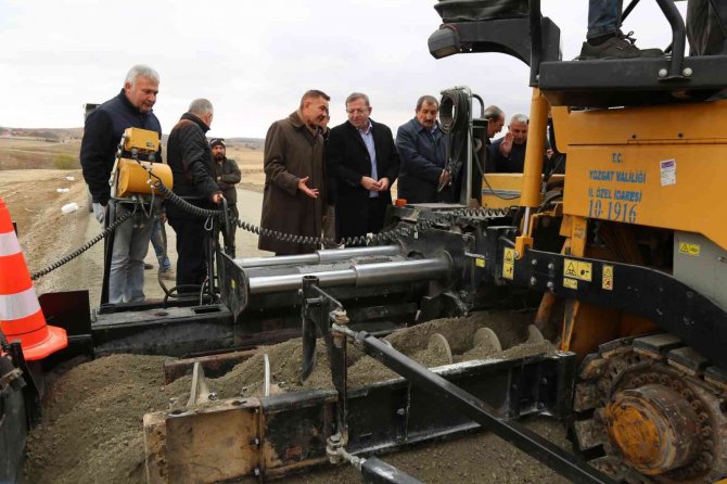 3 Yılda 238 Kilometre Yol Çalışması Tamamlandı
