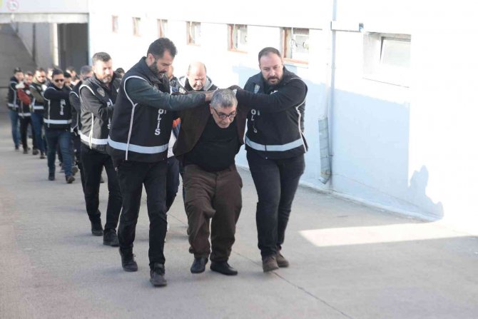 Faize Para Verip Ödeyemeyenleri Tehdit Eden 6 Zanlı Tutuklandı