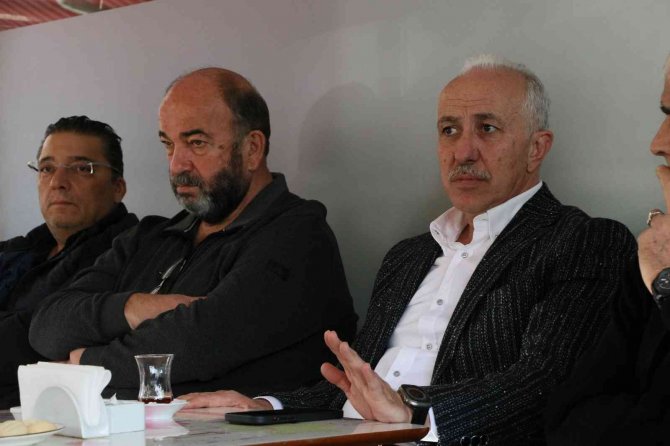 Gültak: "Mersin Çok Güzel Bir Su Sporları Merkezine Sahip Olacak"