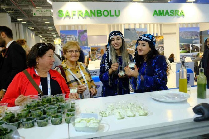 Ayvalık Mezeleri Travel Turkey İ̇zmir Fuarı’nda Buluştu