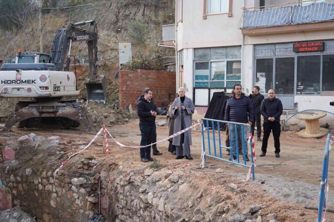 Şeyh Edebali Türbesi Yolunda Çalışmalar Devam Ediyor