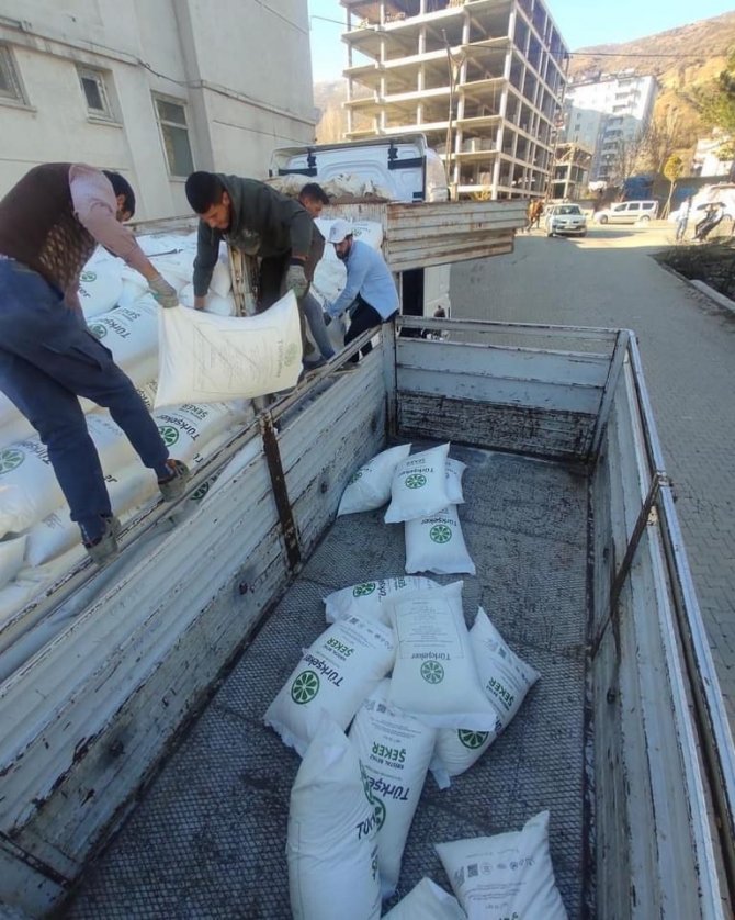 Bitlisli Arıcılara 846 Ton Şeker Dağıtımı