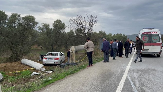 Kafa Kafa Çarpışan Araçlardan Sağ Çıktılar