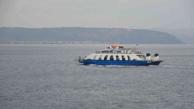 Gökçeada Ve Bozcaada’ya Bugün Ve Yarınki Feribot Seferleri Fırtına Nedeniyle İptal Edildi