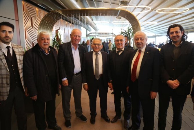 Başkan Büyükkılıç, İ̇stanbul’da Kayserililerle Buluştu
