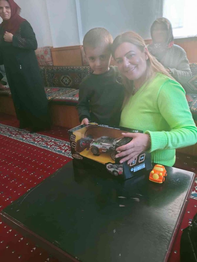 Çankırı’daki Köylerde Artık Öğrenmenin Yaşı Yok