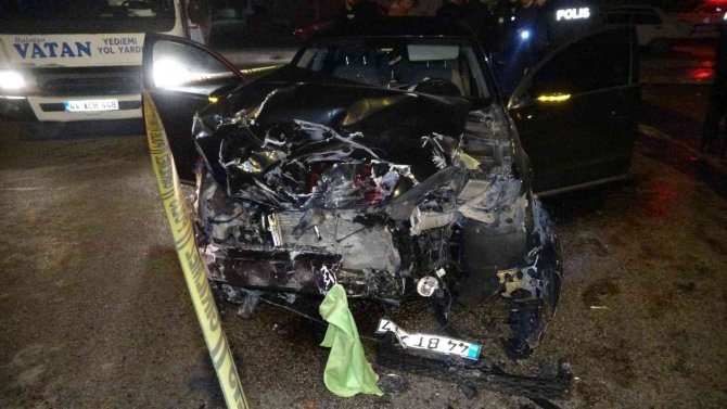 Malatya’da İşçi Servisi İle Otomobil Çarpıştı: 10 Yaralı
