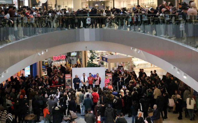 ‘Sil Baştan Kaynanam’ Sivaslılarla Buluştu