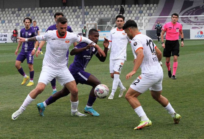 Spor Toto 1. Lig: Ankara Keçiörengücü: 1 - Adanaspor: 0