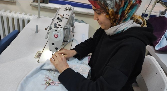 Tekman Halk Eğitimi Merkezi Açmış Olduğu Kurslarla Vatandaşa Katkı Sağlıyor