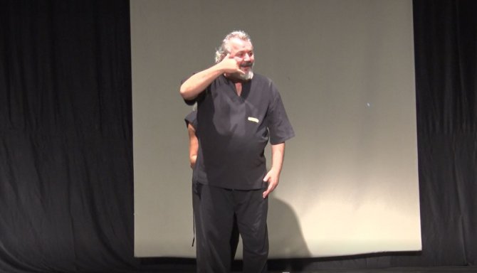 "Mandıra Filozofu" Ankaralıları Kahkahaya Boğdu