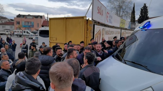 Tartışmalı Kararlar Veren Hakemlere İ̇negölspor Yönetiminden Tepki