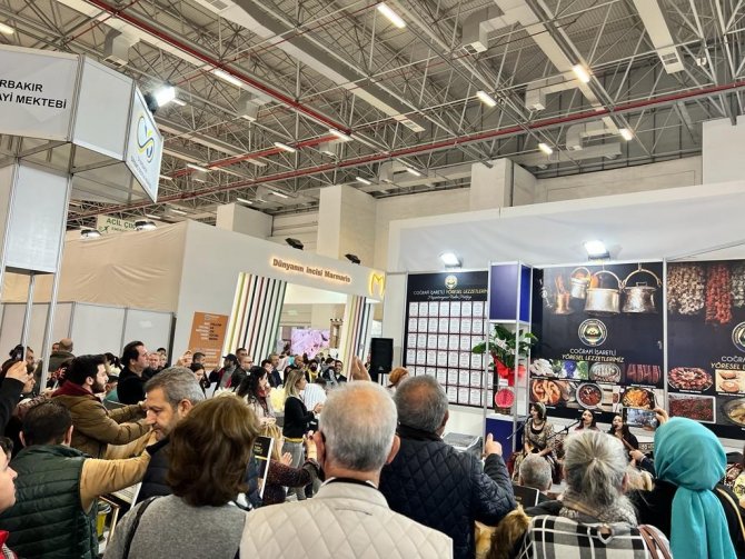 İ̇zmir Fuarı’nda Diyarbakır Damgası