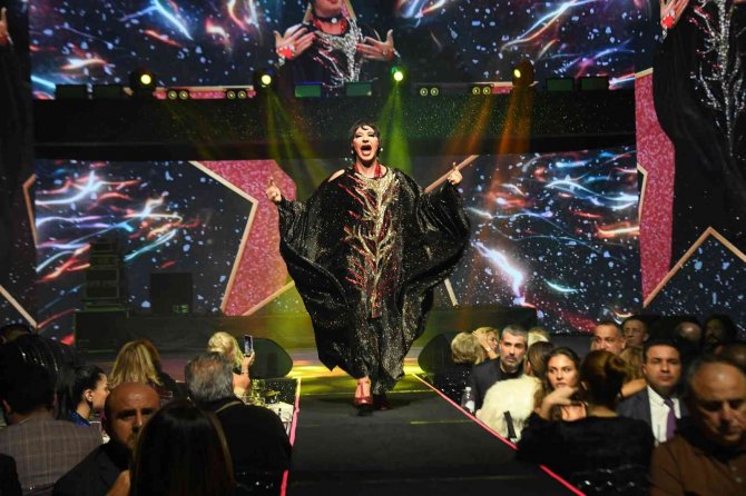 Quality Of Magazine’in Gecesinde Yıldızlar Geçidi