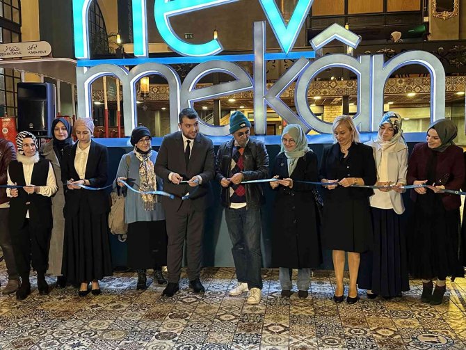 Üsküdar’da Türk Topraklarından Doğan Sanatın Sır Perdeleri Aralandı