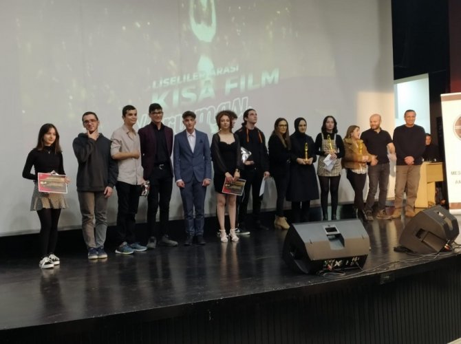 ’9. İ̇letişim Kozası’ Kısa Film Yarışmasında Ödüller Sahiplerini Buldu