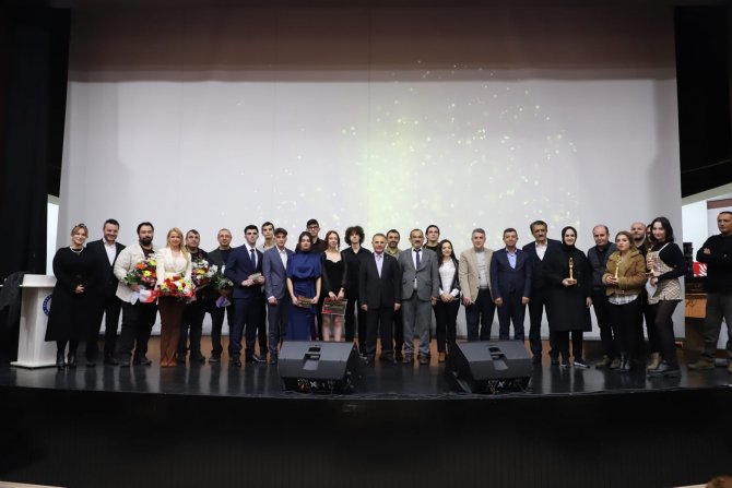 ’9. İ̇letişim Kozası’ Kısa Film Yarışmasında Ödüller Sahiplerini Buldu