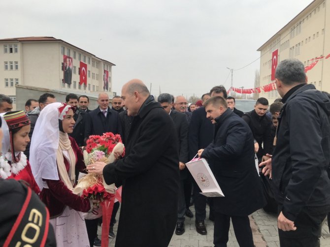 Bakan Soylu, Iğdır’da Şehit Asker Adına Yaptırılan Cami Ve Kur’an Kursunun Açılışını Yaptı