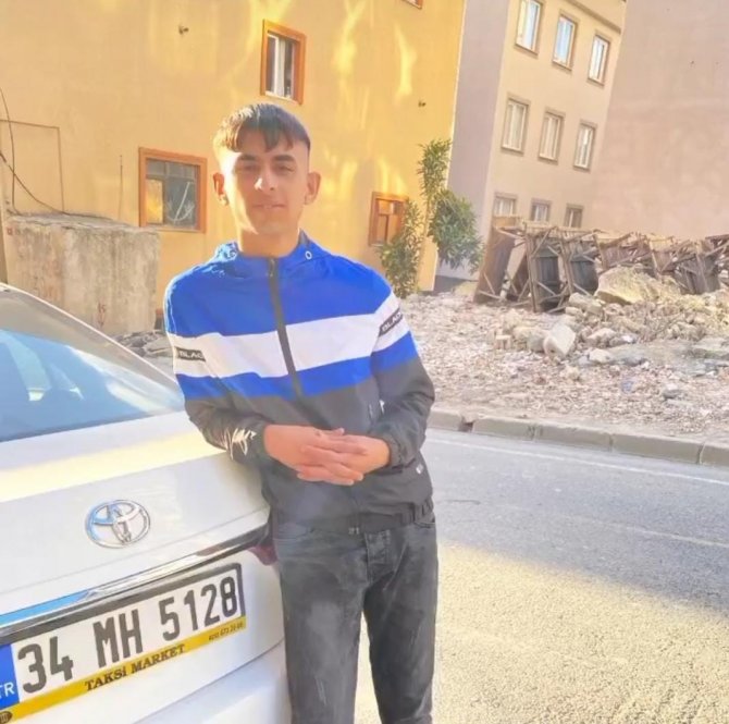 Küçükçekmece’de Silahla Şakalaşma Kanlı Bitti