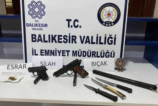 Balıkesir’de 37 Aranan Şahıstan 20’si Tutuklandı
