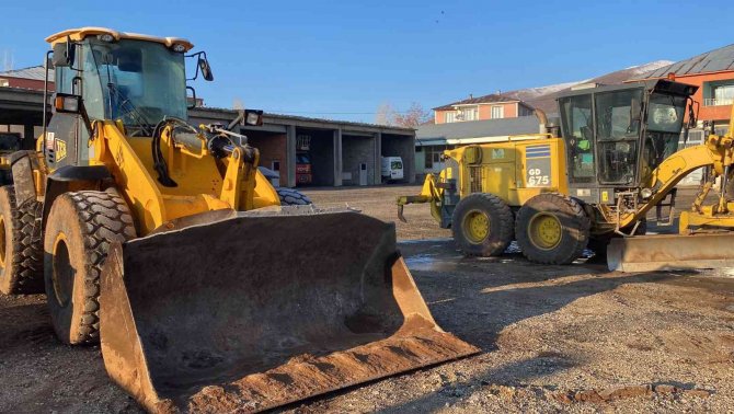 Karlıova’da Kış Hazırlıkları Tamamlandı