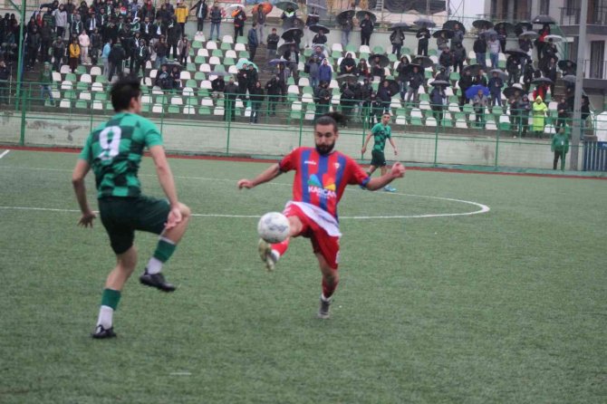 Salihli Belediyespor, Sultangazispor İle Berabere Kaldı