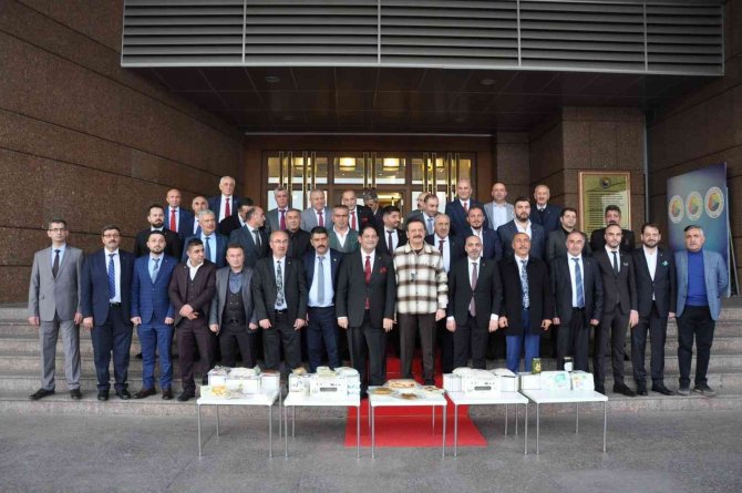 Erzurum Ticaret Borsası Meclis Üyelerinde Tobb’a Çıkarma