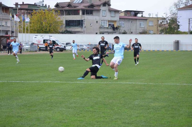 Tff 3. Lig: Fatsa Belediyespor: 1 - Efeler 09 Spor Fk: 1