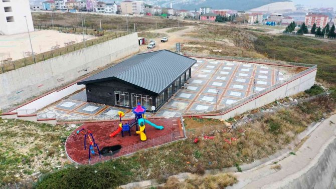 Dilovası’na Köprü Manzaralı Seyir Terası