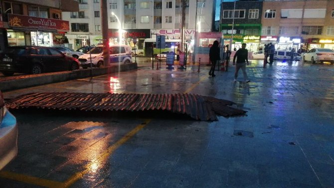 Fırtına Vurdu, Facianın Eşiğinden Dönüldü