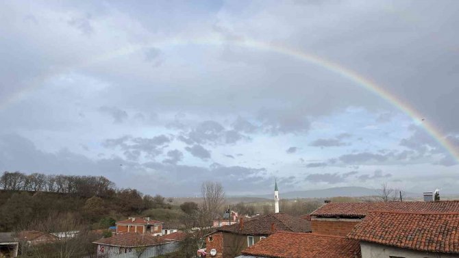Çan’da Gökkuşağı Görenleri Hayran Bıraktı