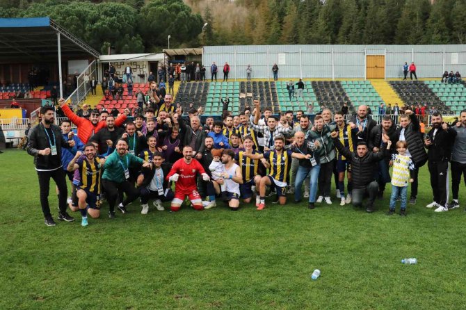 Tff 3. Lig: Belediye Derincespor: 2 - Hacettepe 1945: 1