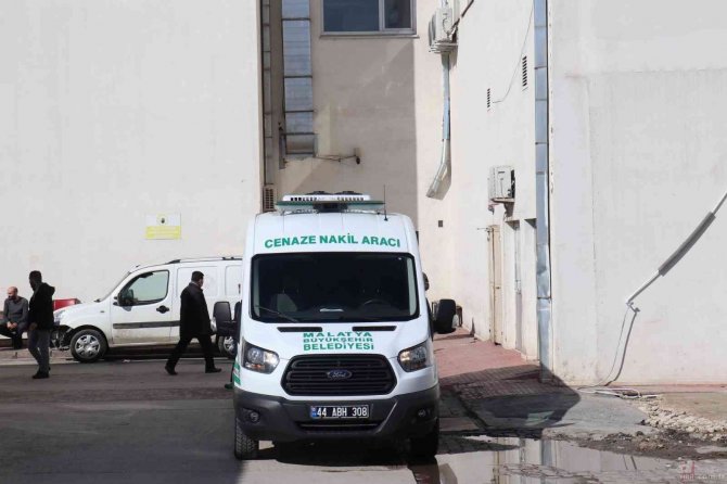 Bir Yaşındaki Mira Beşiğinde Ölü Bulundu