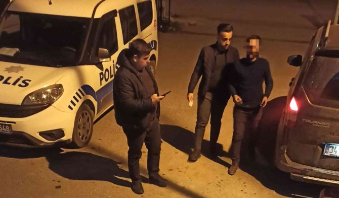 Çalıştıkları İş Yerinden Kablo Çalan Şahıslar Yakalandı