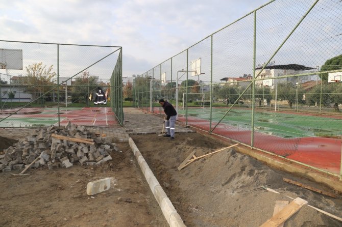 Burhaniye Tulumbacılar Parkı Yenileniyor