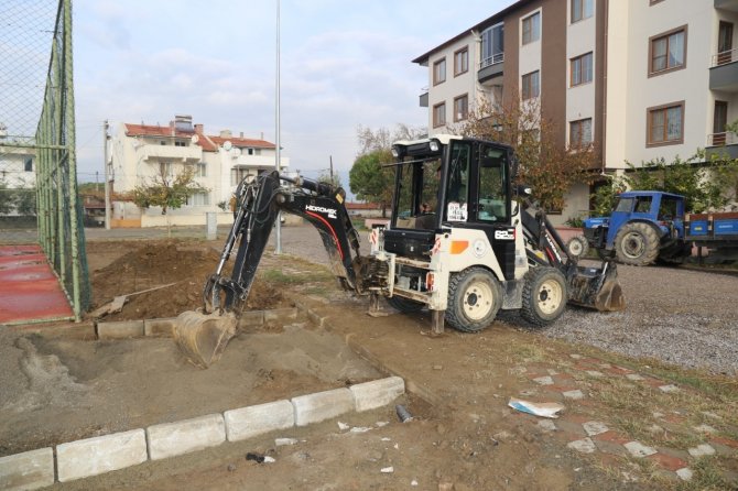 Burhaniye Tulumbacılar Parkı Yenileniyor